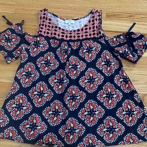 Crown & Ivy Multicolor Patterned Fabric